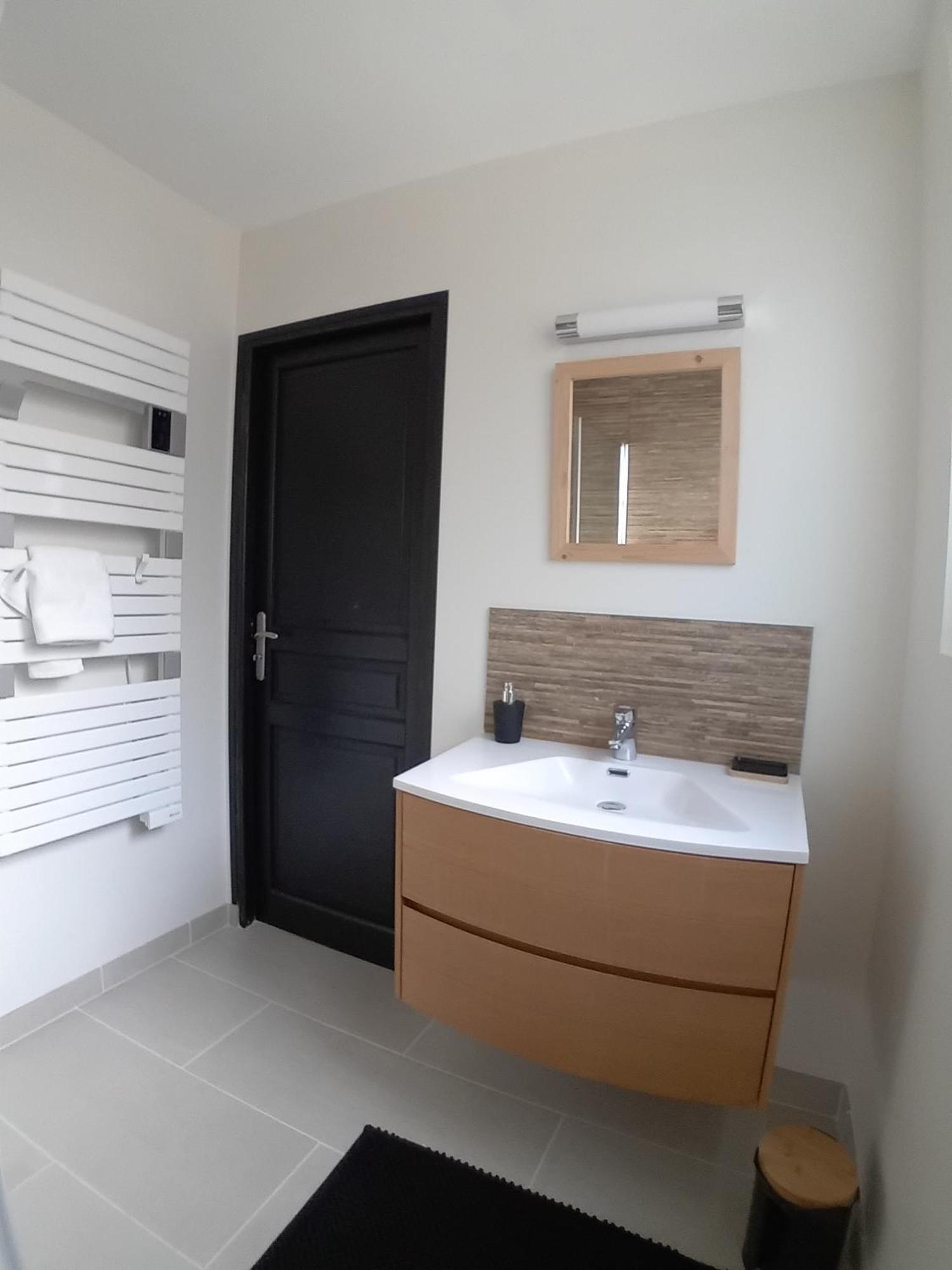 Climats Des Echaliers Apartamento Beaune  Quarto foto